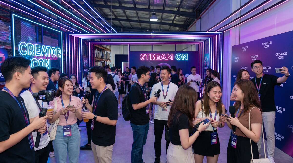 黄色仓库社区活动